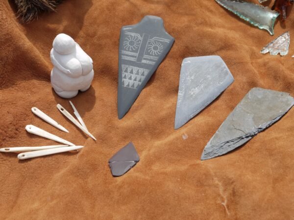 An Introduction to Flint Knapping - Image 2