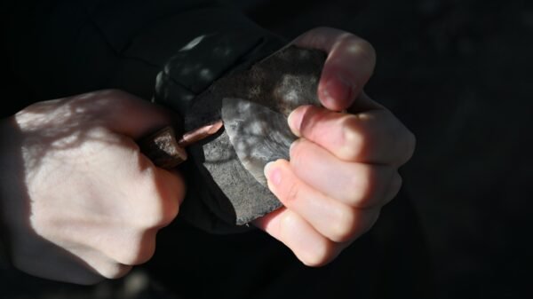 An Introduction to Flint Knapping - Image 3