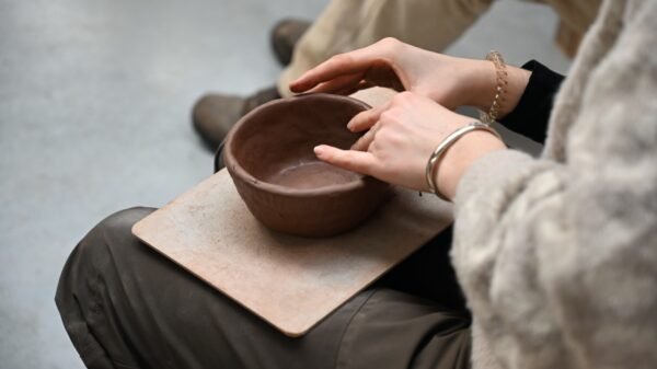 Make a Thumb Pot - Image 3