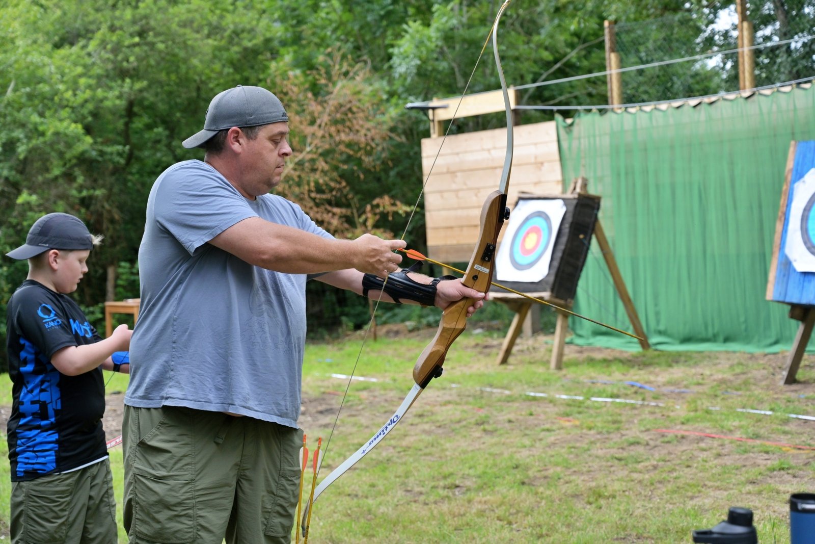 Archery & Axe Throwing Experience - Image 4
